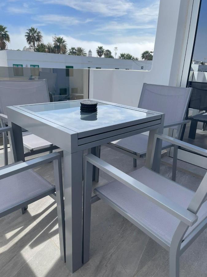 Rociega 35 Apartment 8, 100 Meters To Sea Front Puerto del Carmen  Exteriér fotografie